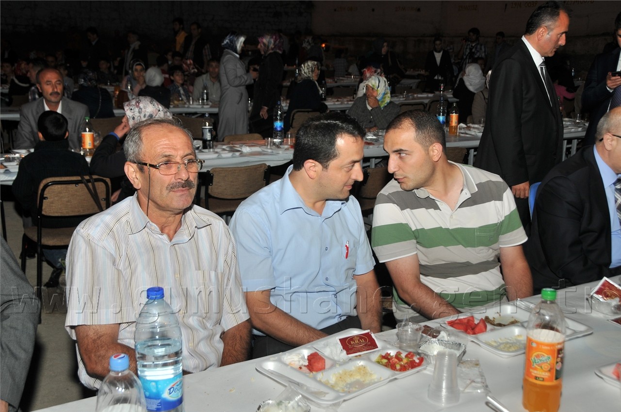 Milletin Ümüğünü Sıkmak İsteyenlerin Ümüğünü Sıkacağız 8