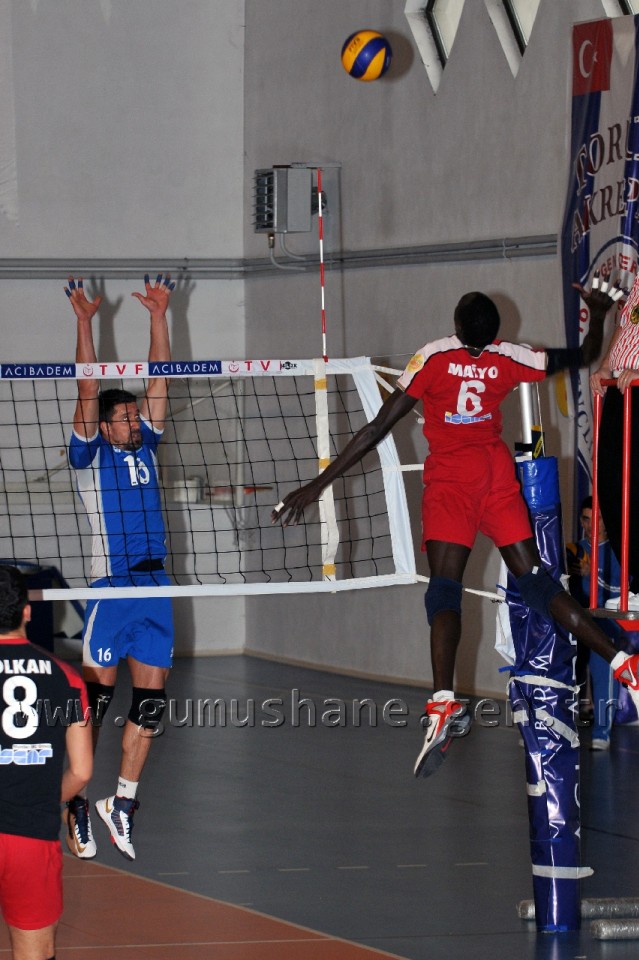 Torul'dan Altın Değerinde 3 Puan 50