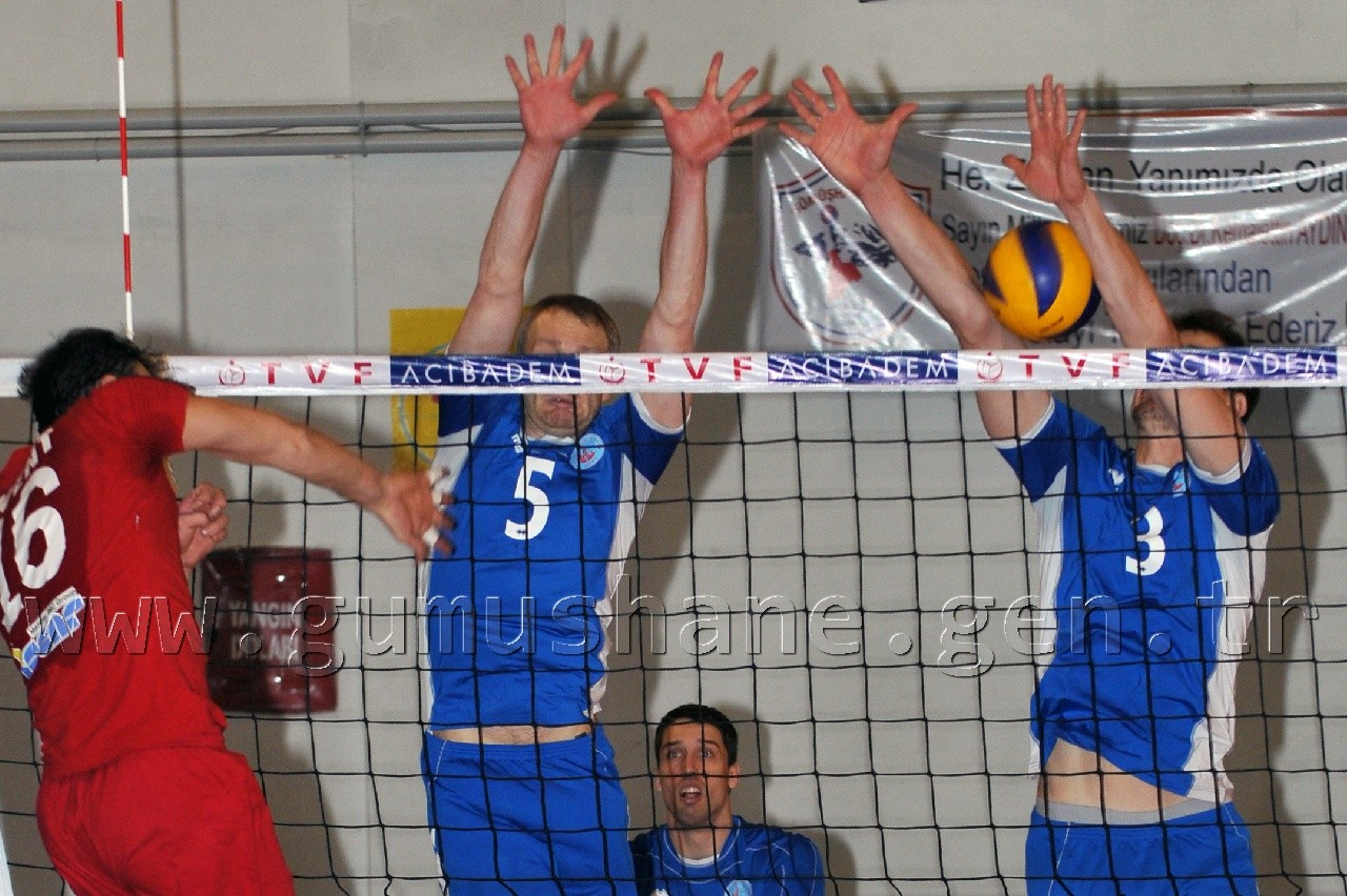 Torul'dan Altın Değerinde 3 Puan 51