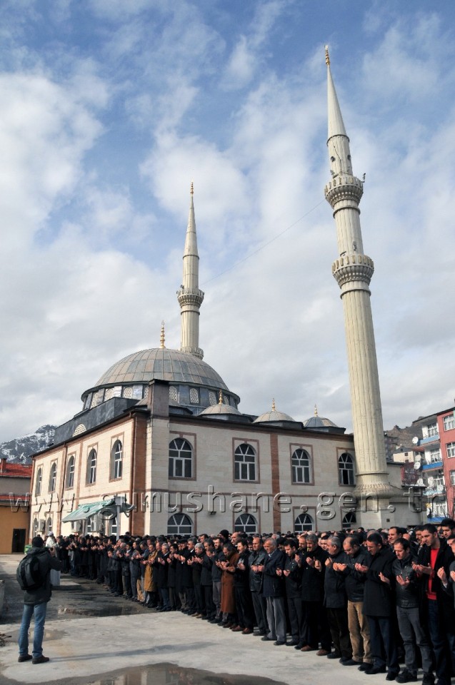 Çimen Son Yolculuğuna Uğurlandı 13