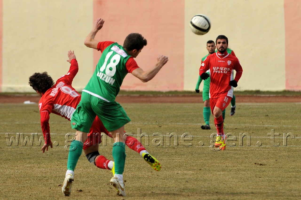 Olmadı Gümüş: 1-1 24