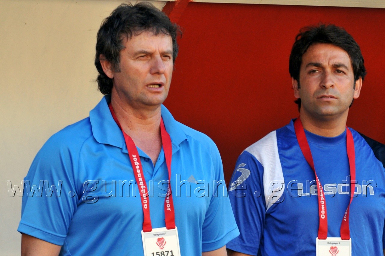 Gümüş-Dadaş Yenişemedi: 0-0 16