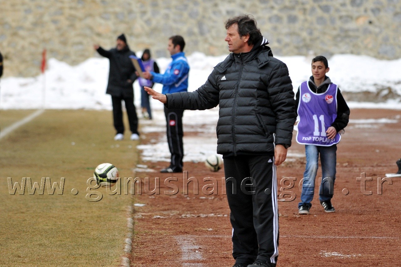 Olmadı Gümüş: 1-1 48