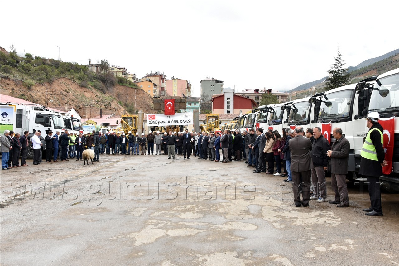 Gümüşhane İl Özel İdaresinde İş Sezonu Dualarla Açıldı 15