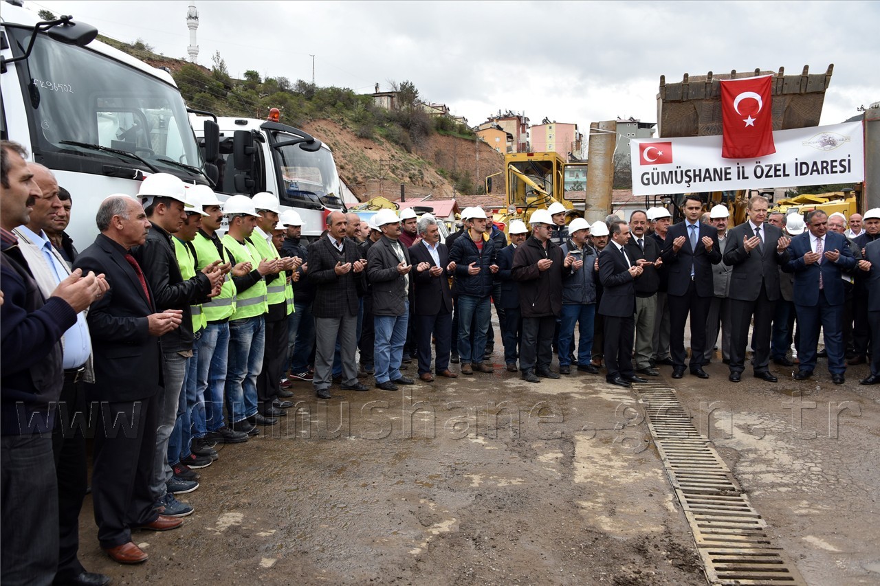 Gümüşhane İl Özel İdaresinde İş Sezonu Dualarla Açıldı 25