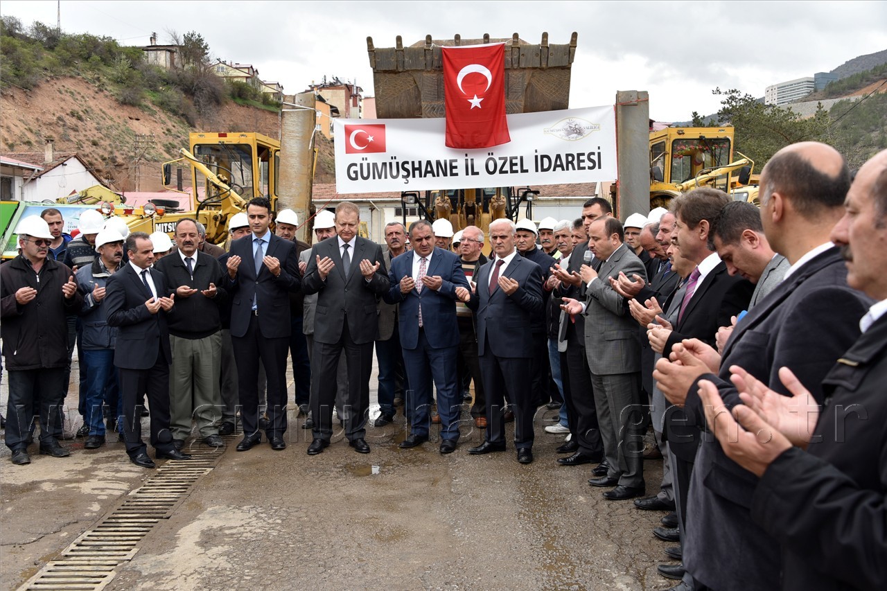 Gümüşhane İl Özel İdaresinde İş Sezonu Dualarla Açıldı 26