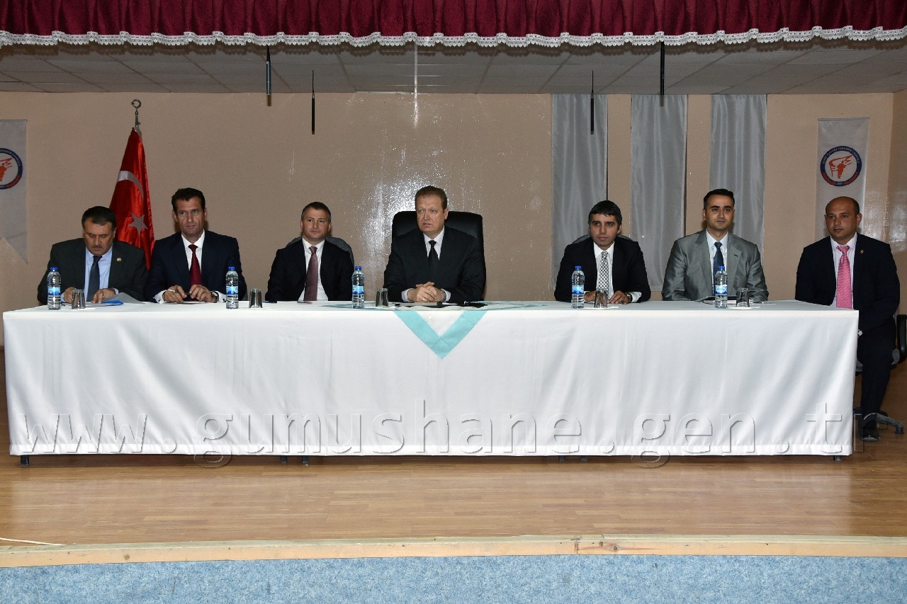 Vali Yavuz Son İlçe Toplantısını Şiran’da Yaptı 3