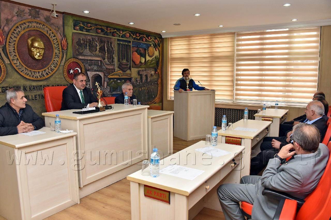 Tozlu Kupasını Meclis’e Getirdi 9