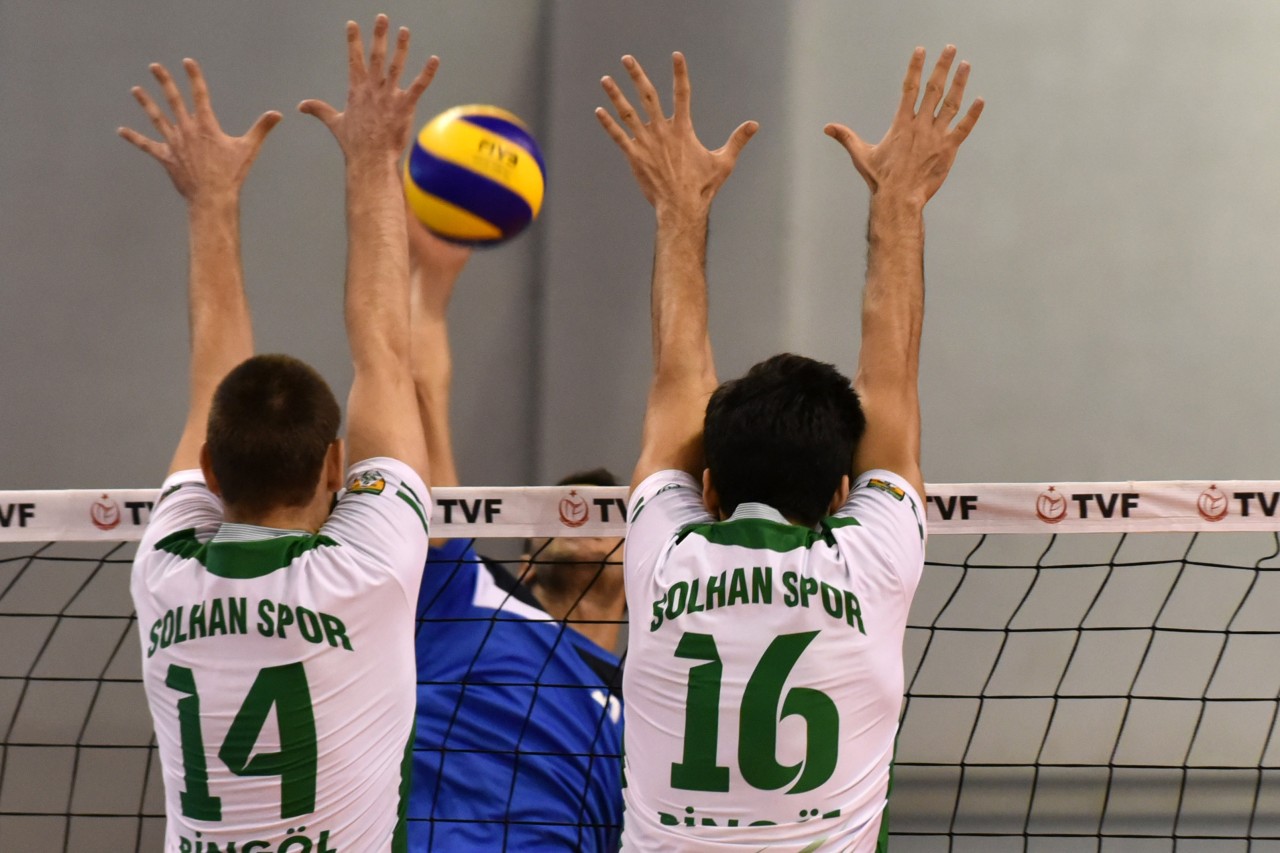 Torul Gençlik iyi başladı: 3-0 32