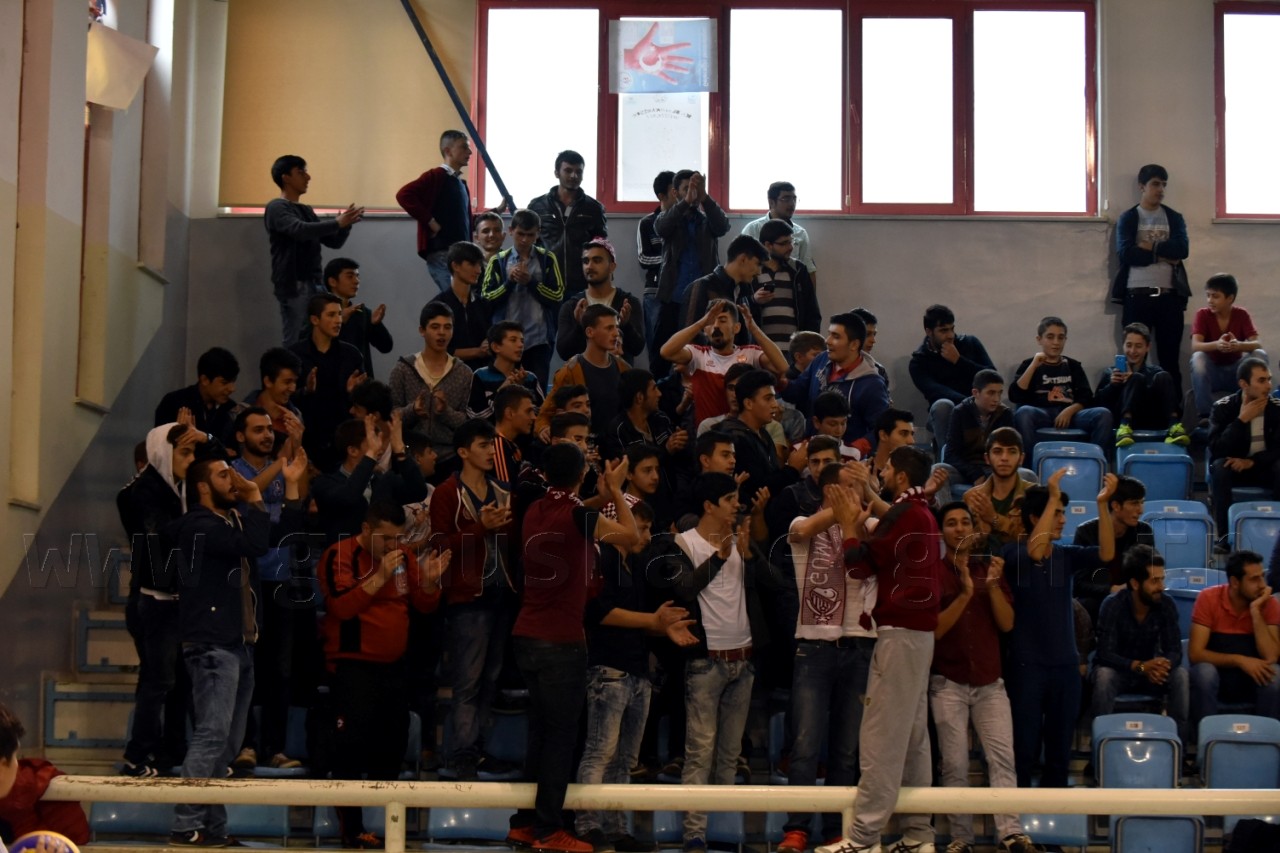 Gümüş Kızlar net KAZAN'dı: 3-0 10