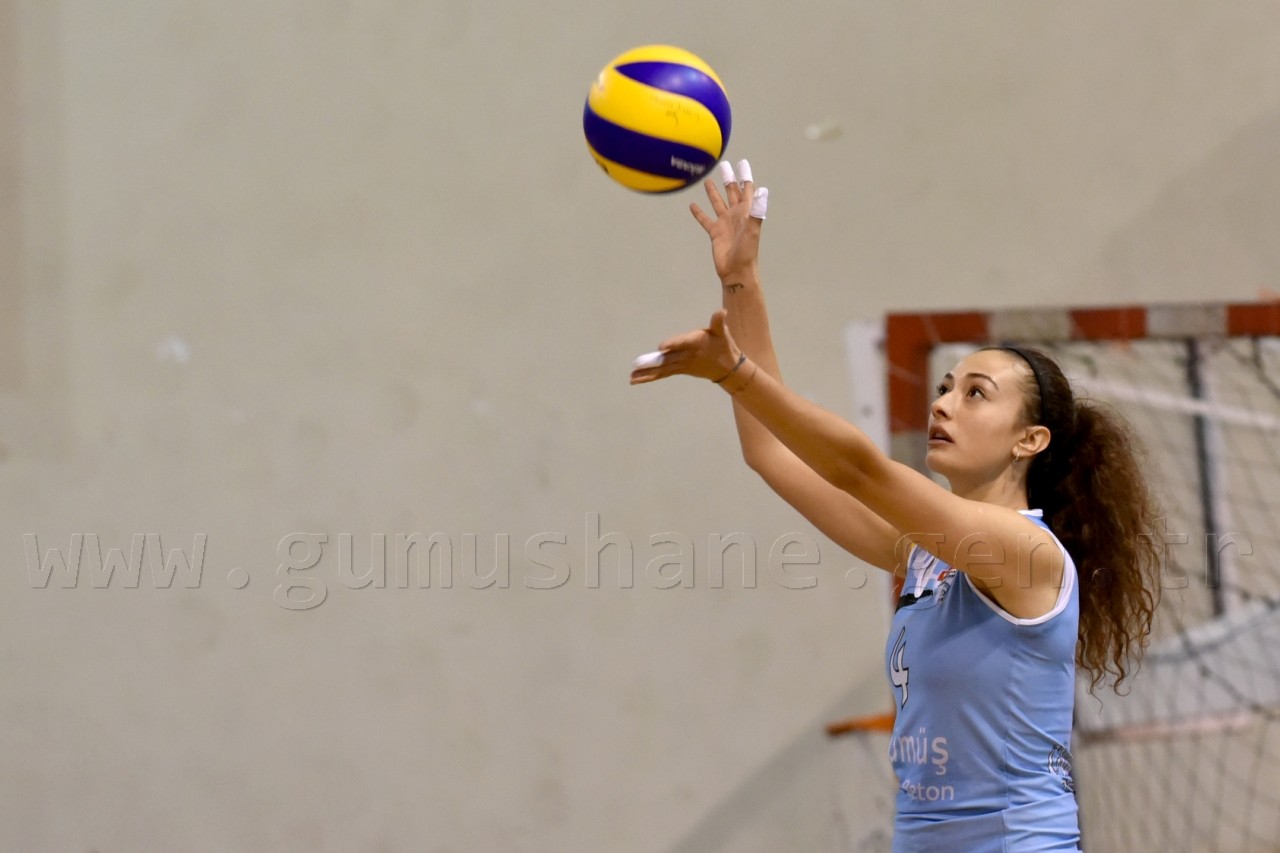 Gümüş Kızlar net KAZAN'dı: 3-0 21
