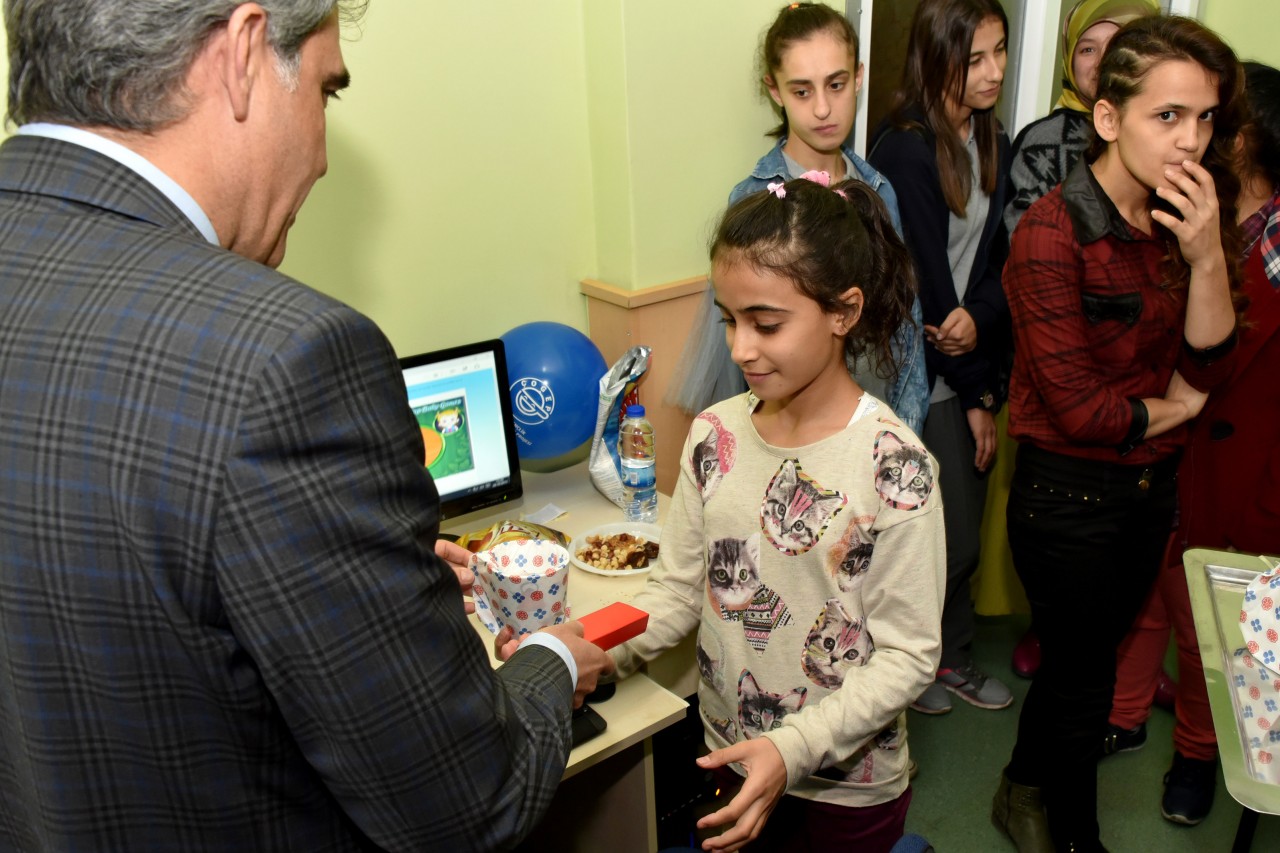 Gümüşhane Emniyeti, geleceğin yıldızları için teknoloji sınıfı oluşturdu 3