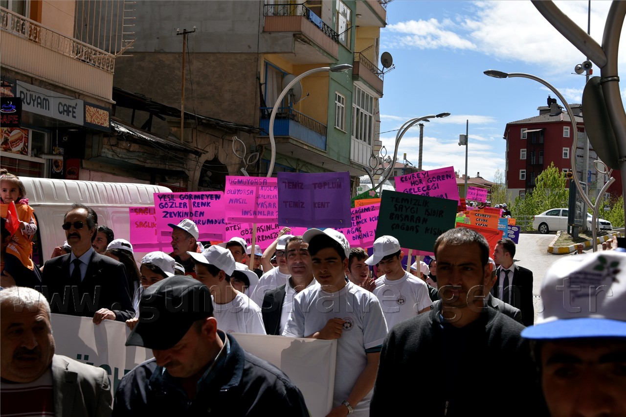 Gümüşhane’de Çevre Yürüyüşü Yapıldı 15
