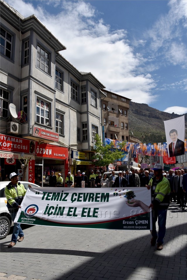 Gümüşhane’de Çevre Yürüyüşü Yapıldı 20