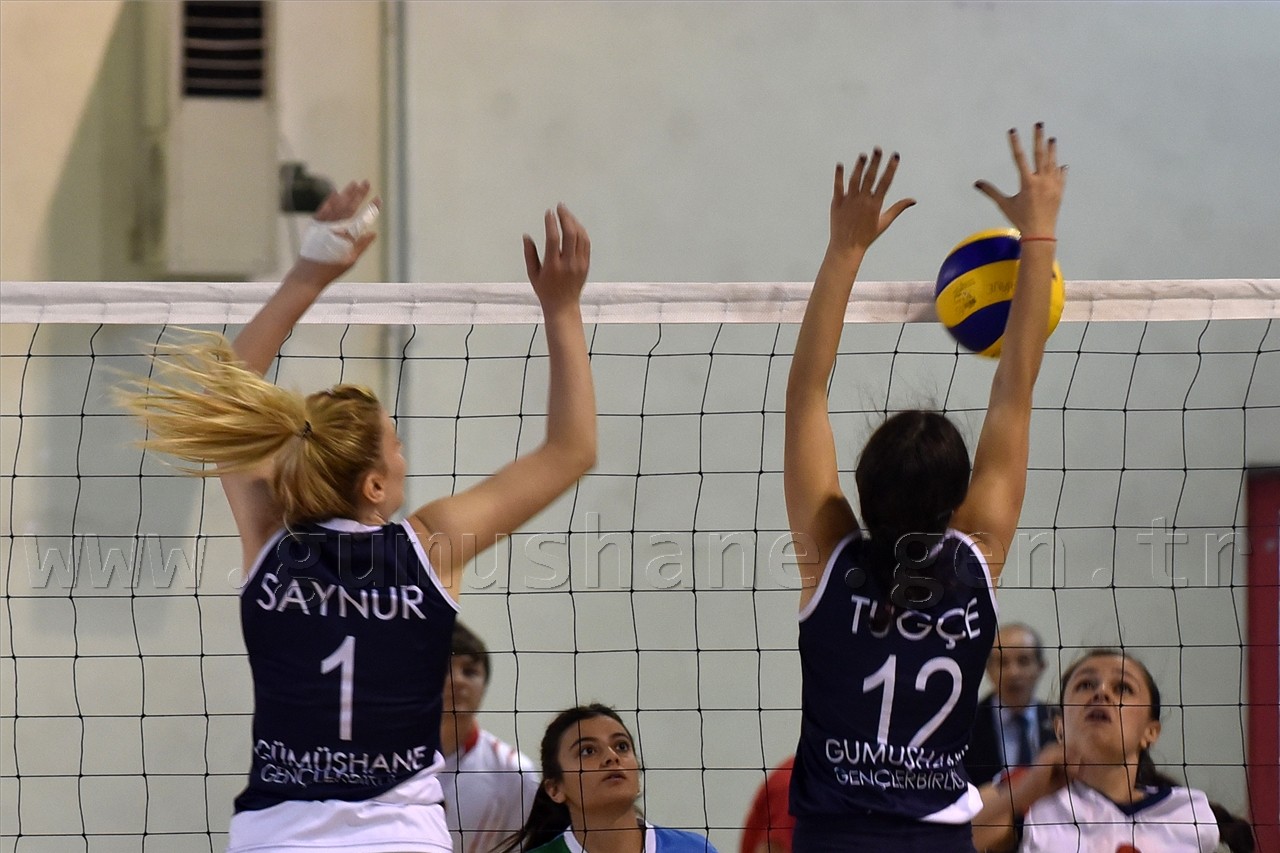 Gümüş Kızlar Samsun'u Ezdi Geçti: 3-0 12