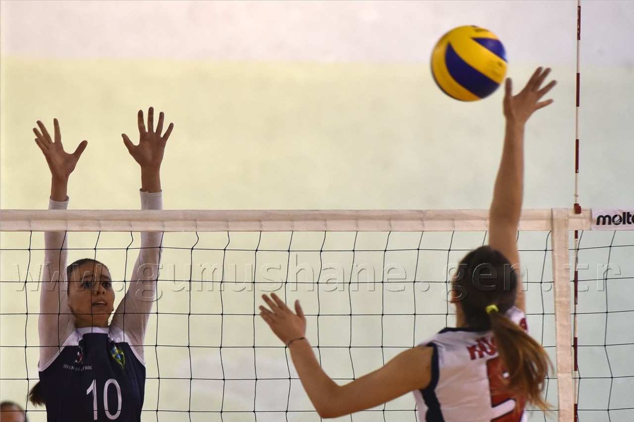 Gümüş Kızlar Samsun'u Ezdi Geçti: 3-0 25