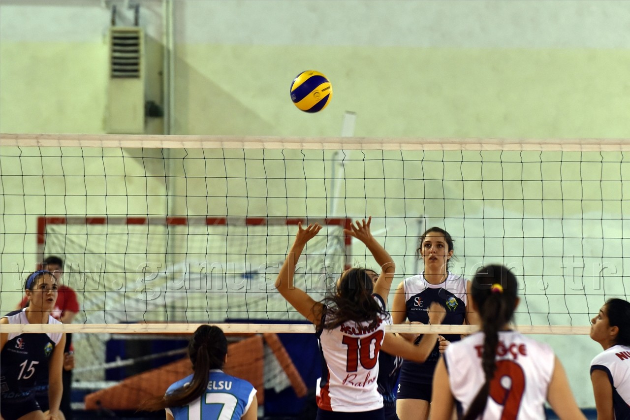 Gümüş Kızlar Samsun'u Ezdi Geçti: 3-0 28