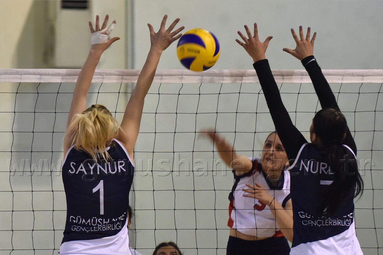 Gümüş Kızlar Samsun'u Ezdi Geçti: 3-0 36