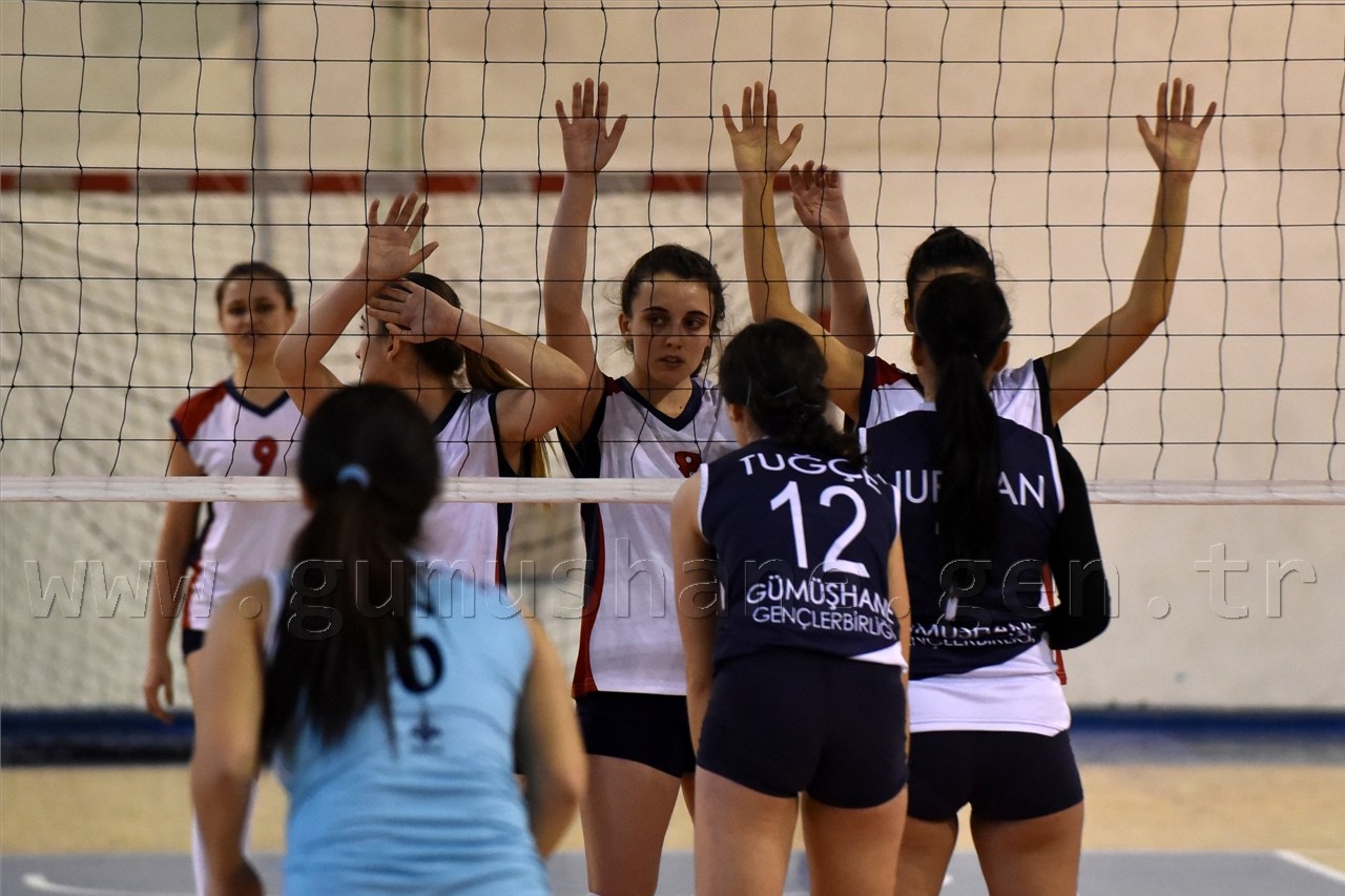 Gümüş Kızlar Samsun'u Ezdi Geçti: 3-0 38