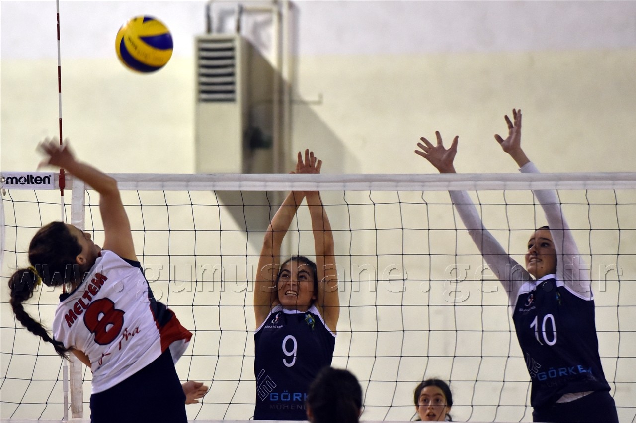 Gümüş Kızlar Samsun'u Ezdi Geçti: 3-0 63