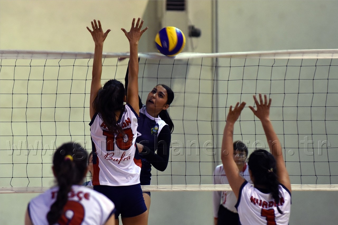 Gümüş Kızlar Samsun'u Ezdi Geçti: 3-0 65