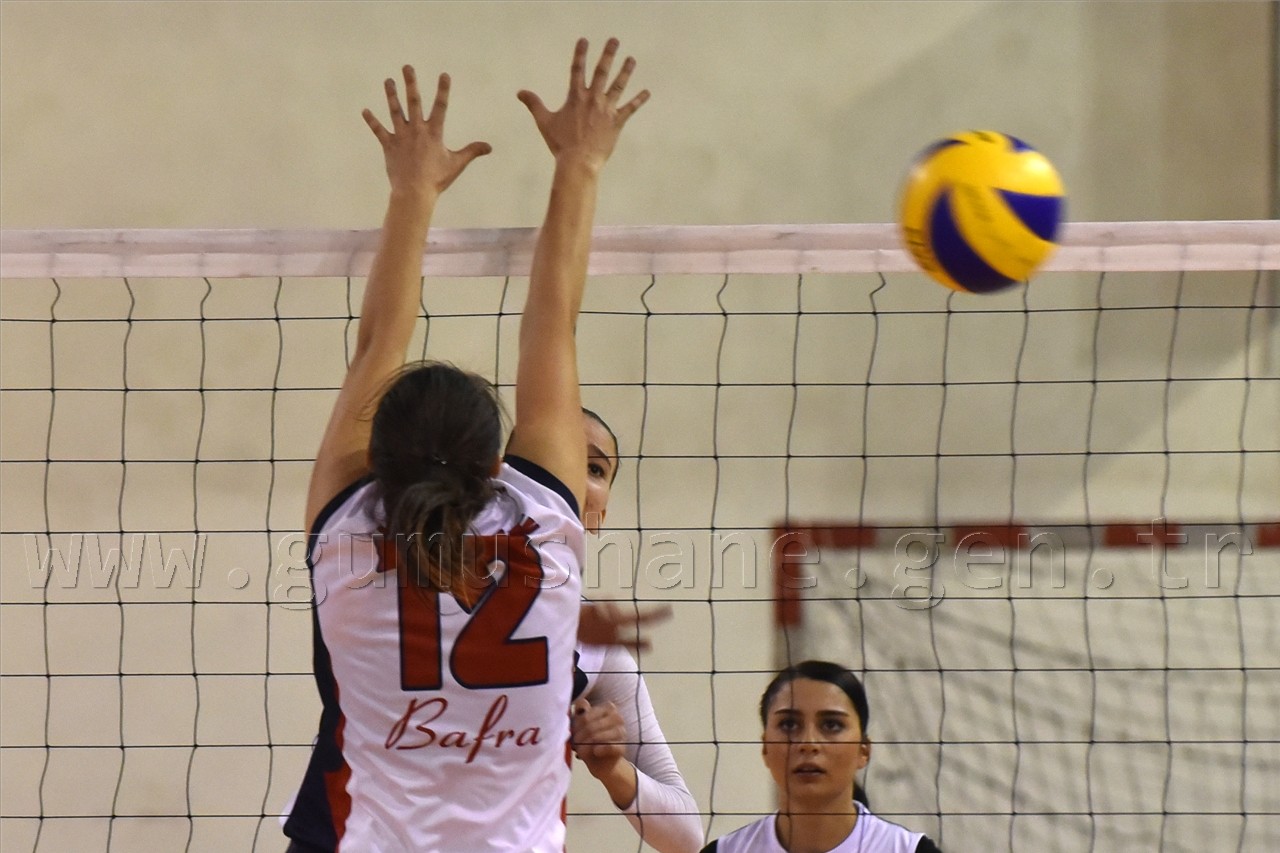 Gümüş Kızlar Samsun'u Ezdi Geçti: 3-0 68