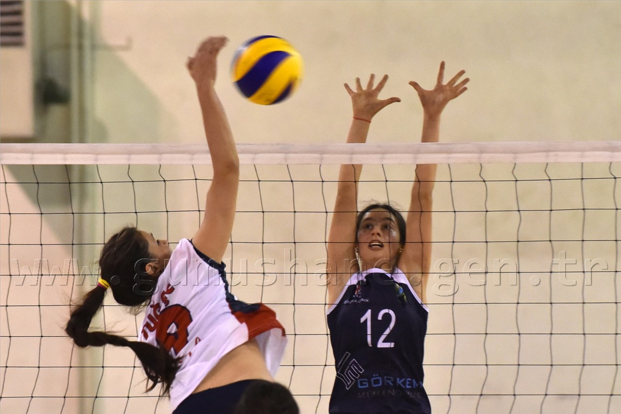 Gümüş Kızlar Samsun'u Ezdi Geçti: 3-0 72