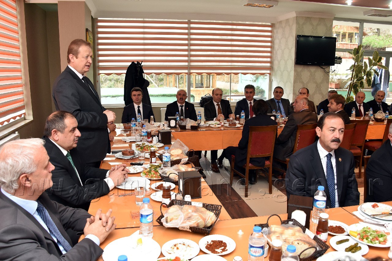 Vali Yavuz’dan Bütçe Değerlendirmesi 10