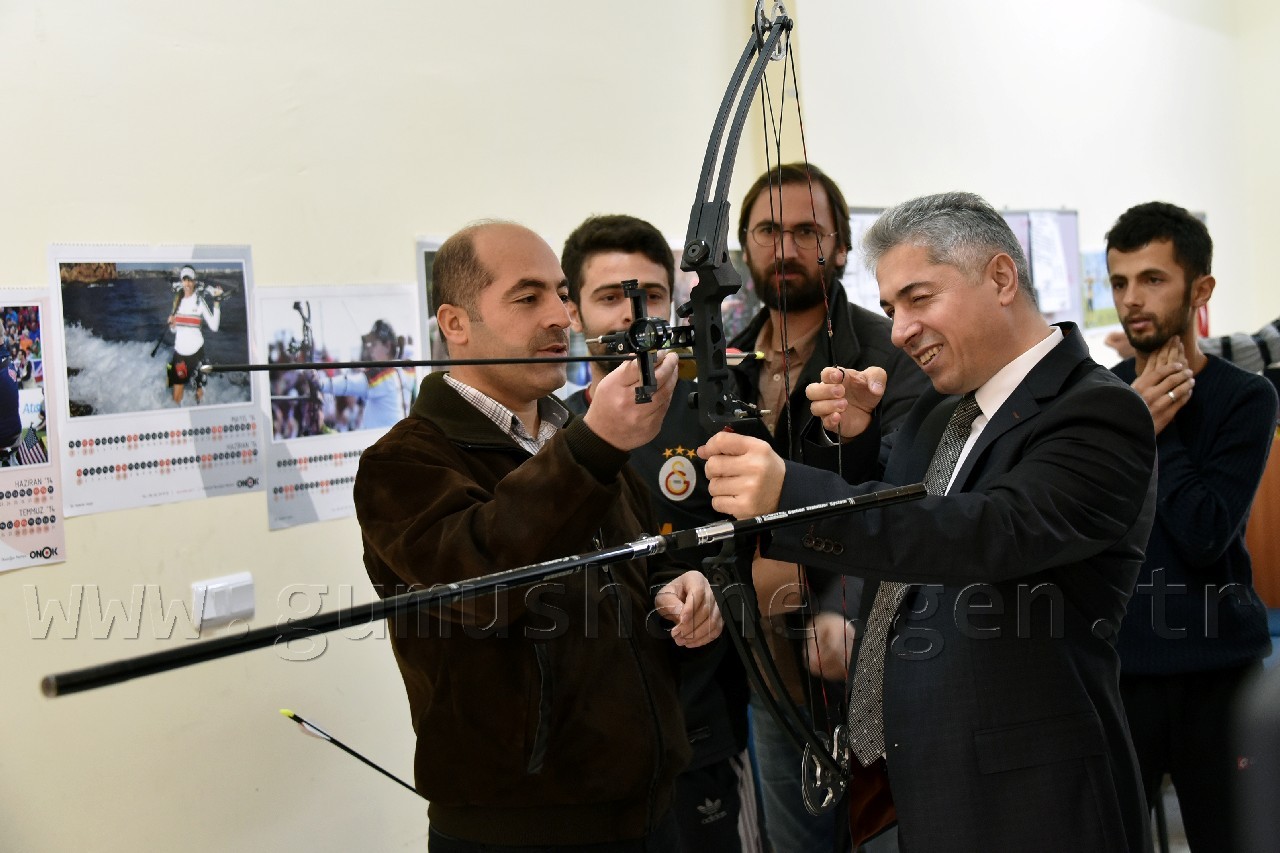 Rektör Günaydın basınla buluştu 17