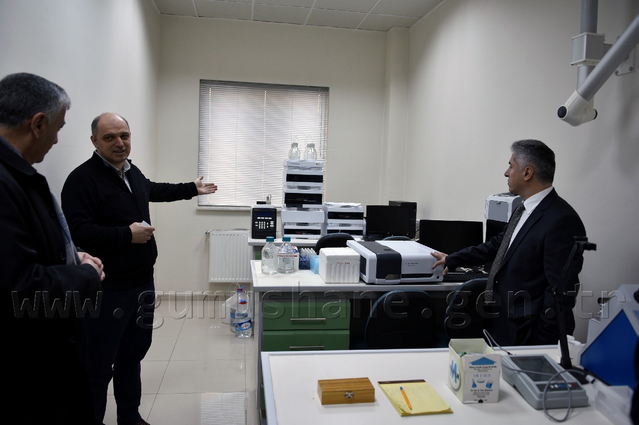 Rektör Günaydın basınla buluştu 23