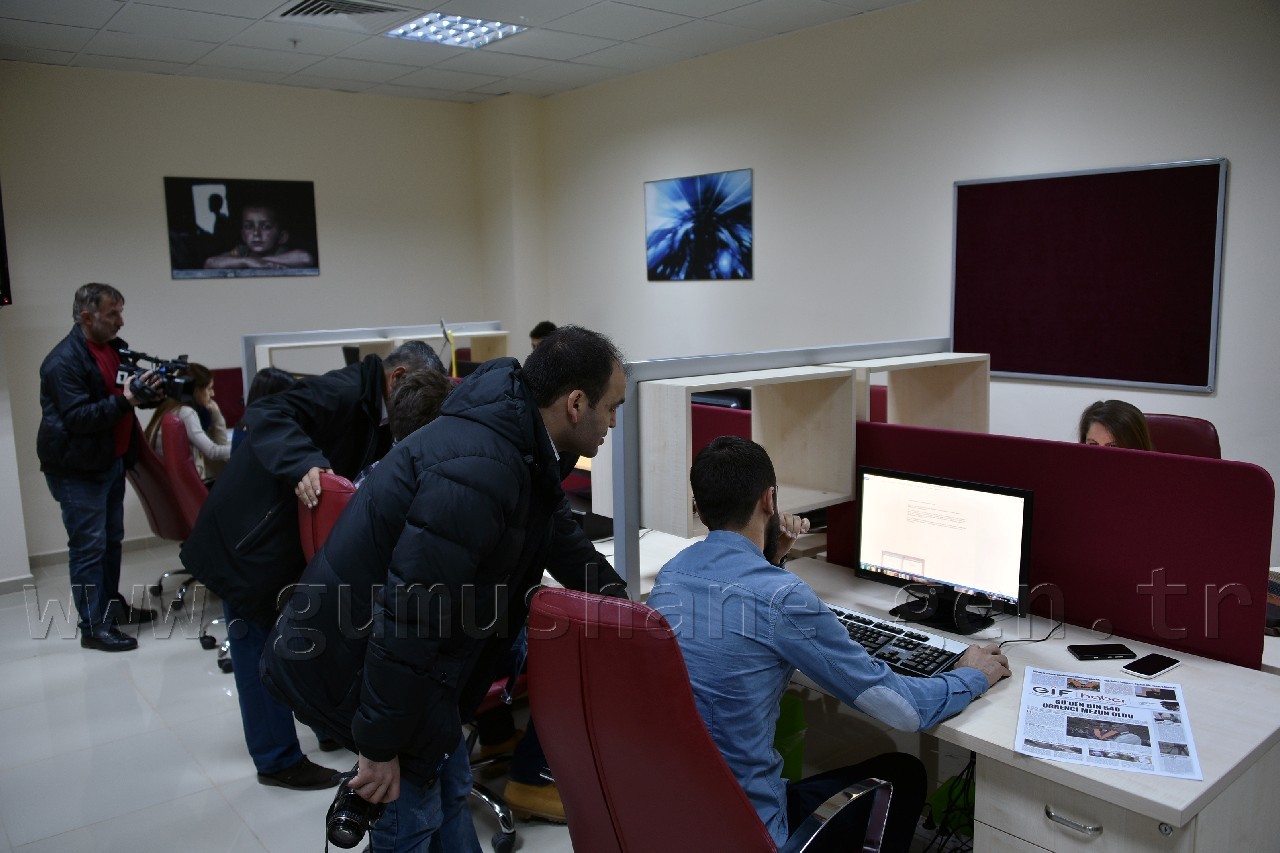 Rektör Günaydın basınla buluştu 25