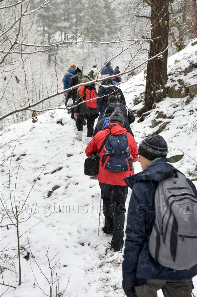 Gümüşhaneli Dağcılardan Yılın Son Yürüyüşü Cebeli Köyüne 11
