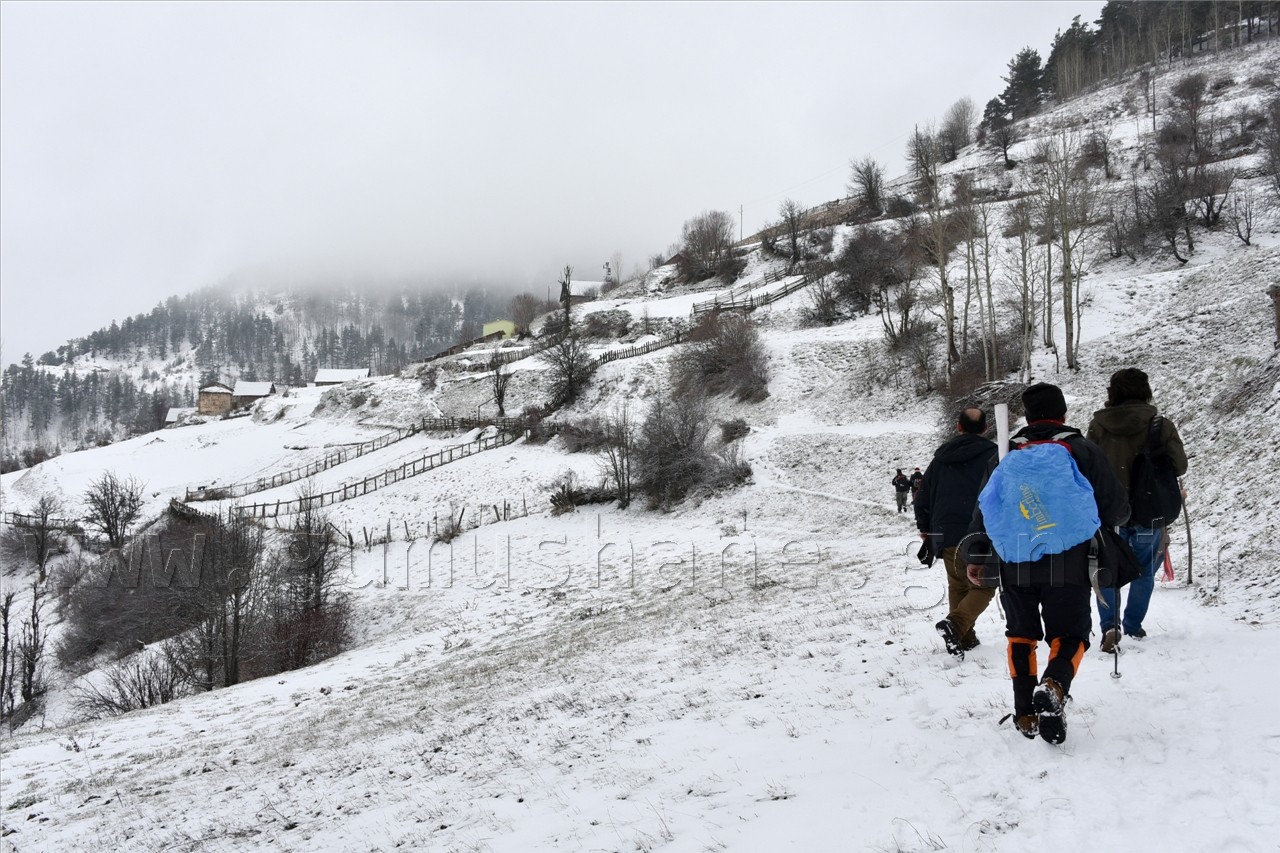 Gümüşhaneli Dağcılardan Yılın Son Yürüyüşü Cebeli Köyüne 30
