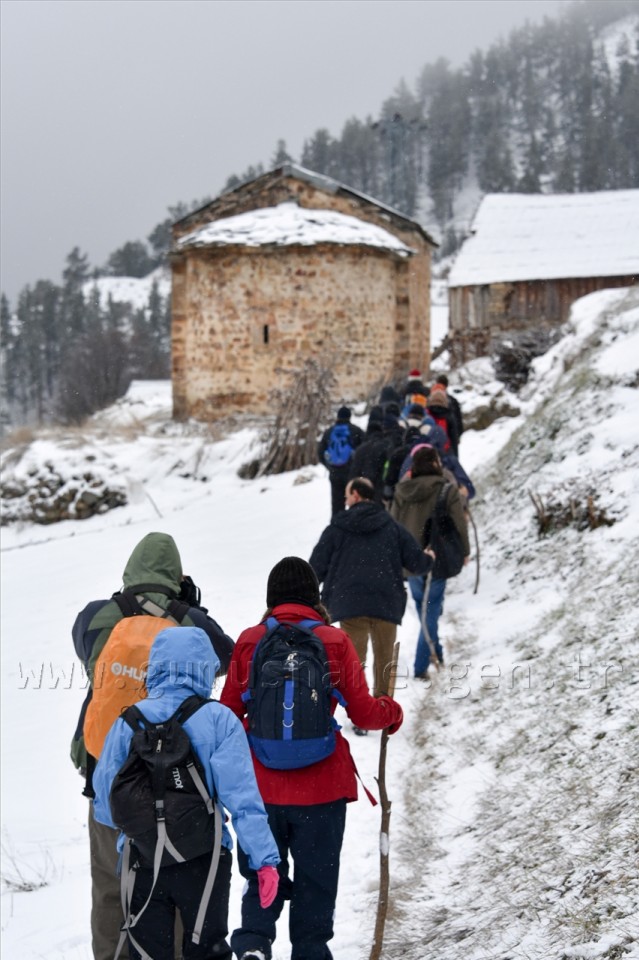 Gümüşhaneli Dağcılardan Yılın Son Yürüyüşü Cebeli Köyüne 32