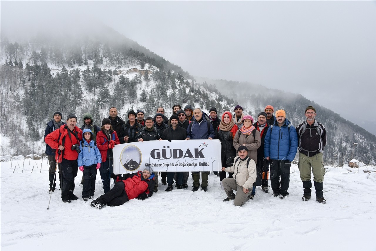 Gümüşhaneli Dağcılardan Yılın Son Yürüyüşü Cebeli Köyüne 34