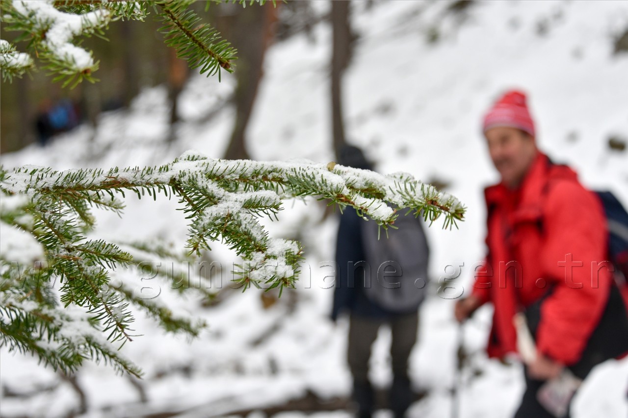 Gümüşhaneli Dağcılardan Yılın Son Yürüyüşü Cebeli Köyüne 55