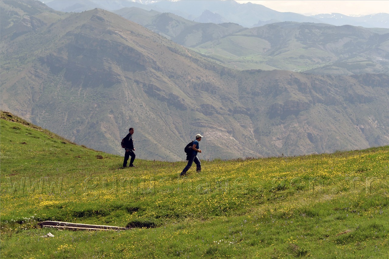 Gümüşhaneli Dağcılar Göller Bölgesine Yürüdü 14