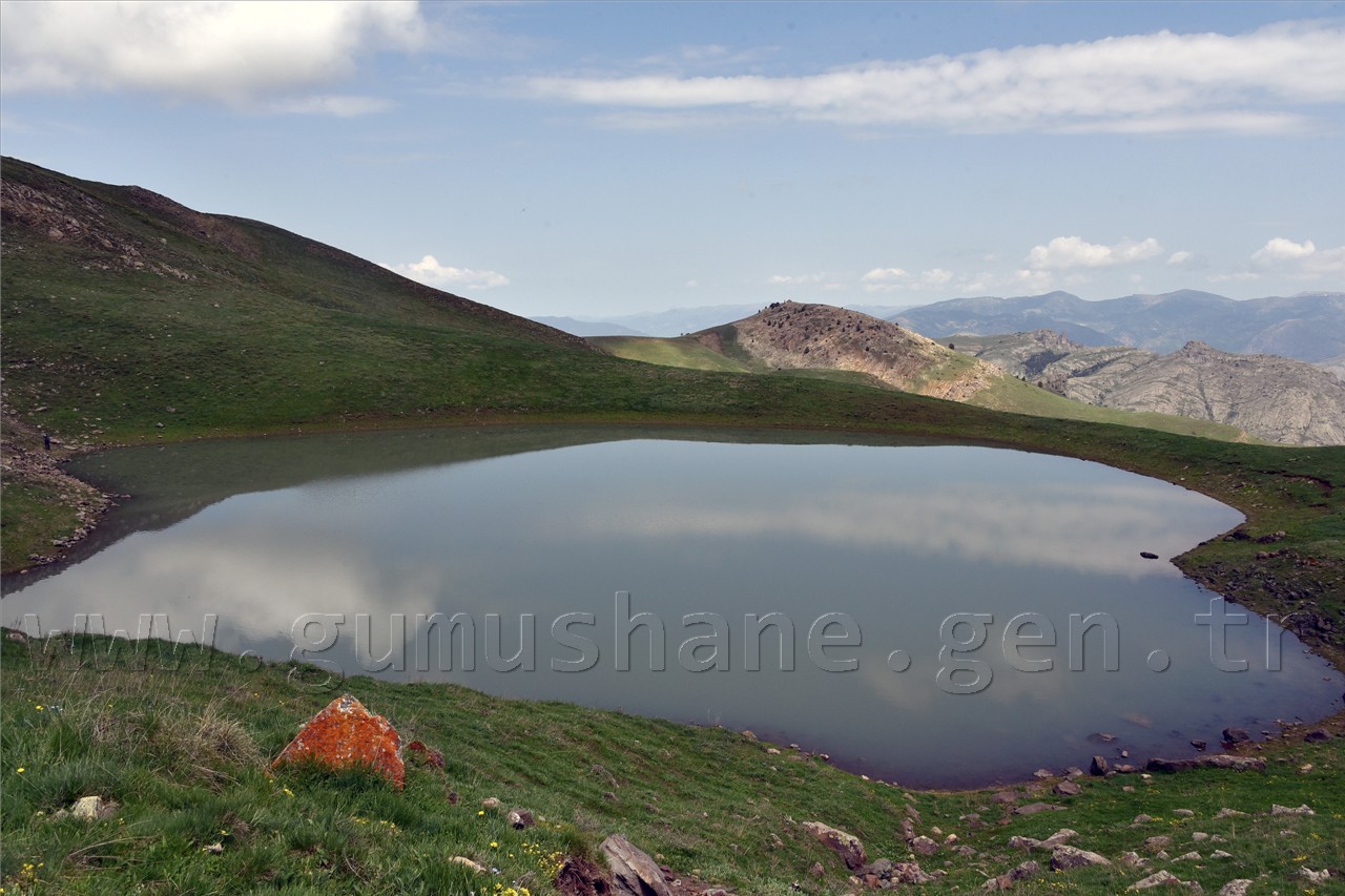 Gümüşhaneli Dağcılar Göller Bölgesine Yürüdü 29