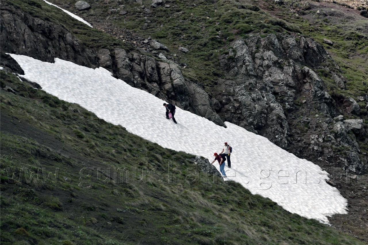 Gümüşhaneli Dağcılar Göller Bölgesine Yürüdü 31