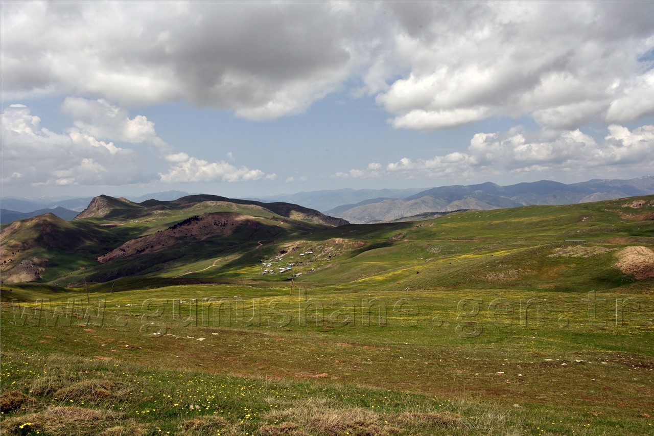 Gümüşhaneli Dağcılar Göller Bölgesine Yürüdü 42