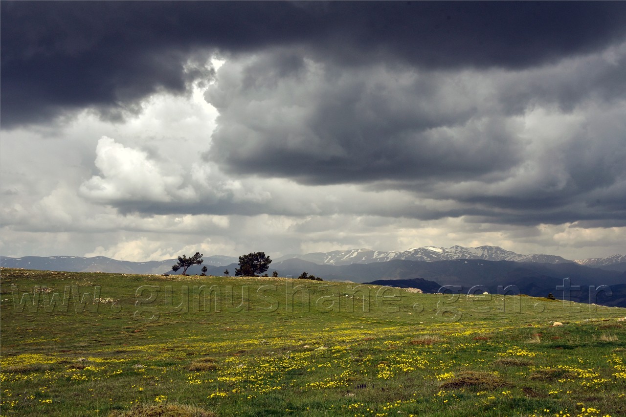 Gümüşhaneli Dağcılar Göller Bölgesine Yürüdü 56