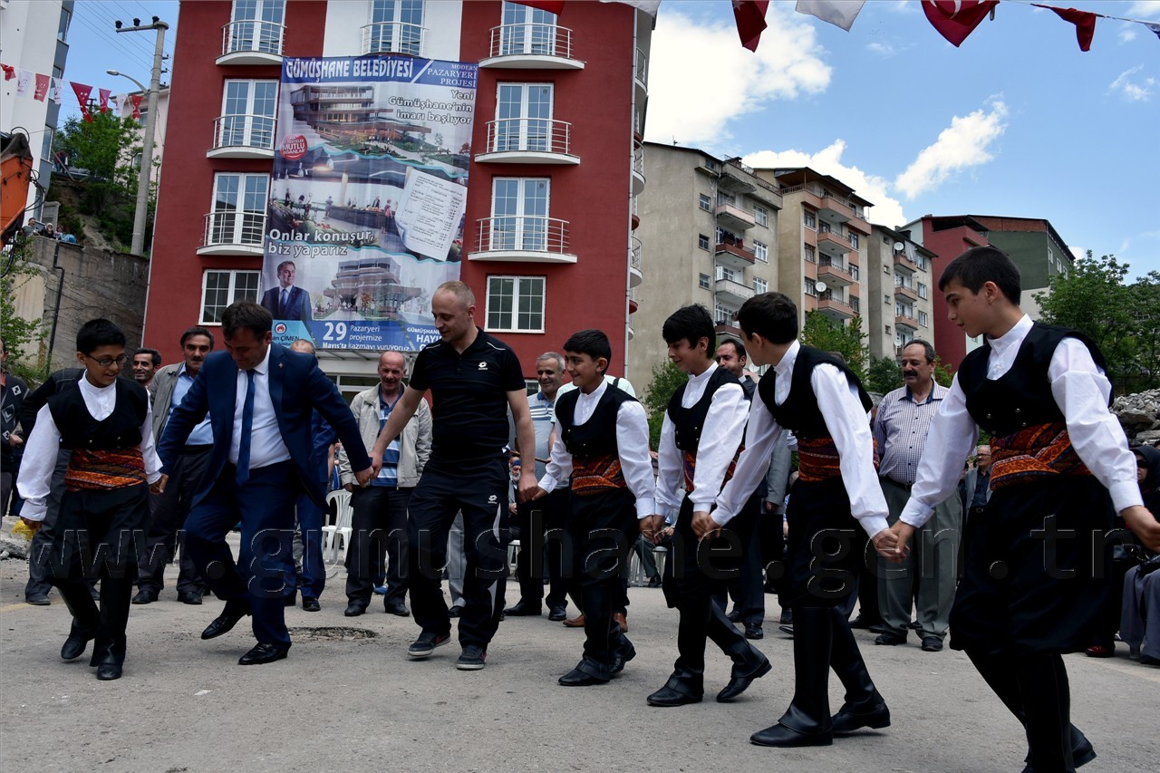 Gümüşhane’de modern pazaryeri projesine ilk kazma vuruldu 6