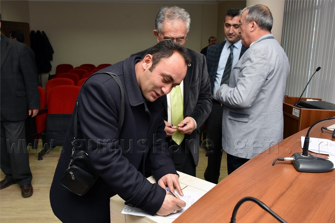 Gümüşhane Gazeteciler Cemiyetinde Bayrak Değişimi 11