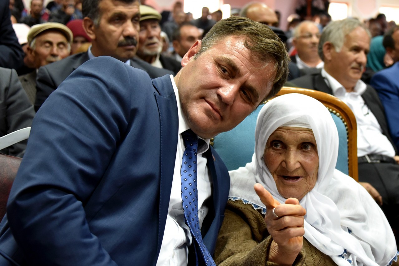 Bakan Işık Torul ve Şiran'da 31