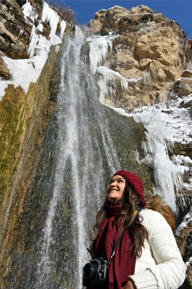 Gümüşhane'de buzdan şelaleler oluştu 8