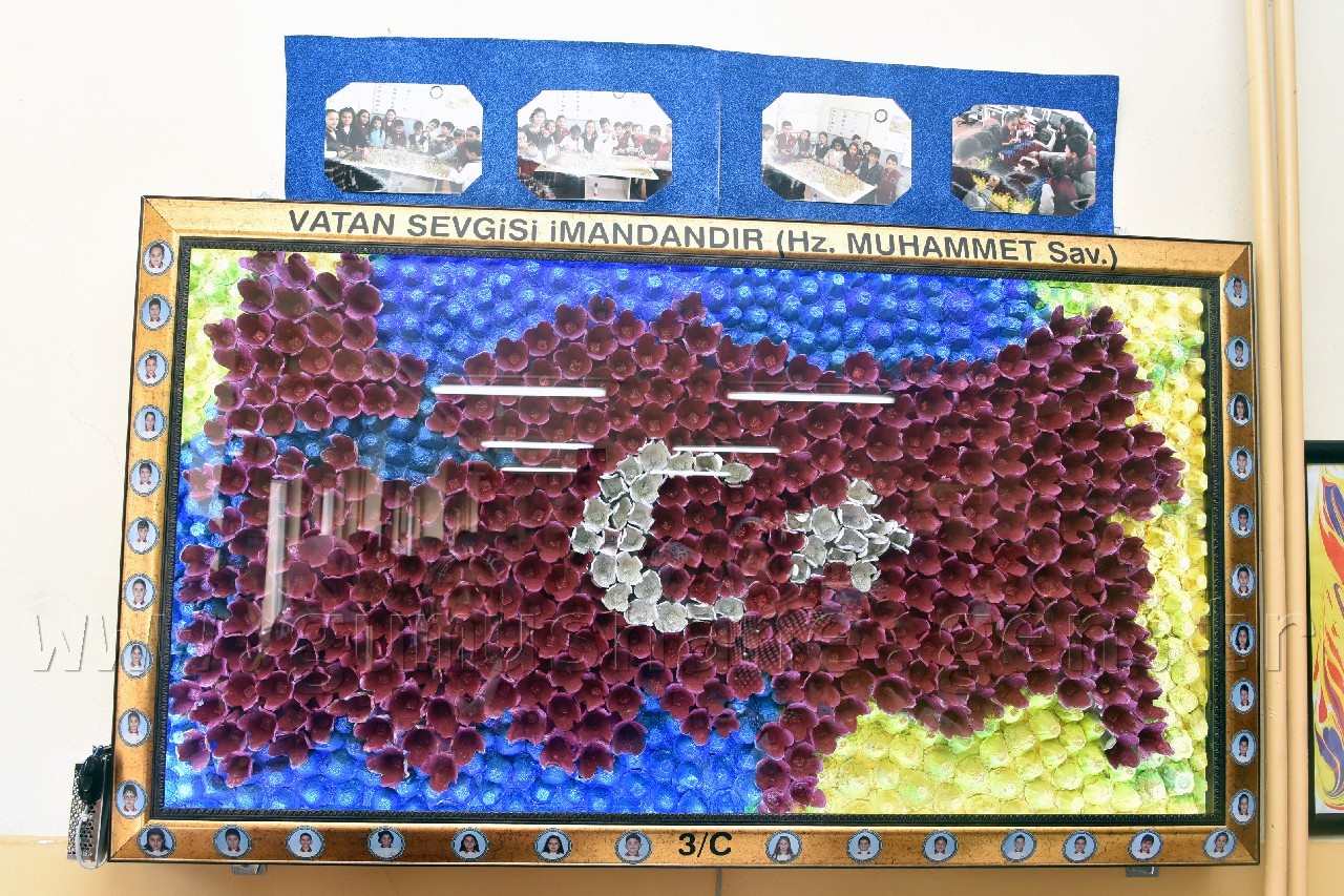 Minik öğrencilerden ebru ve vitray sergisi 10