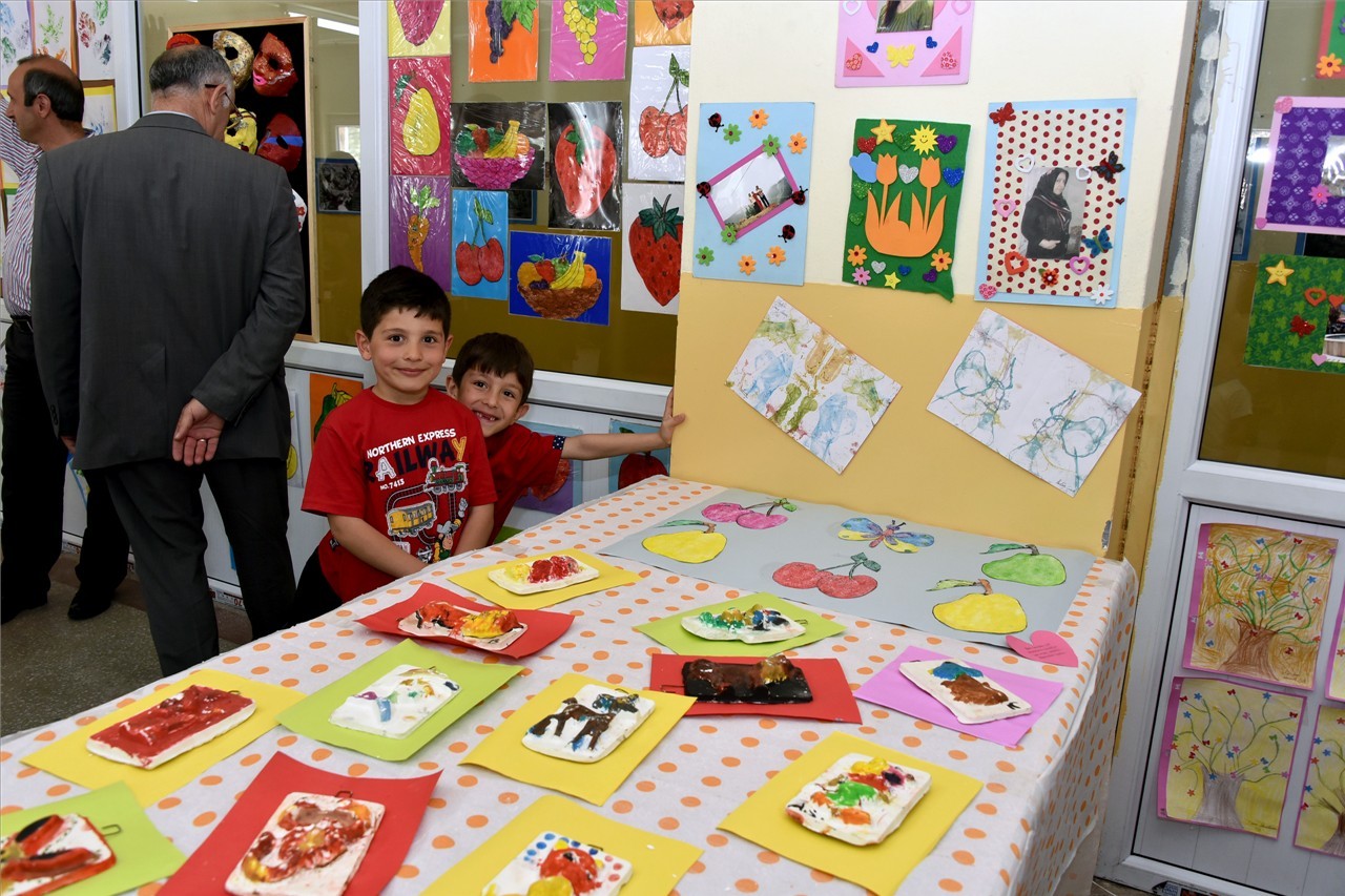 Minik öğrencilerden sergi 13