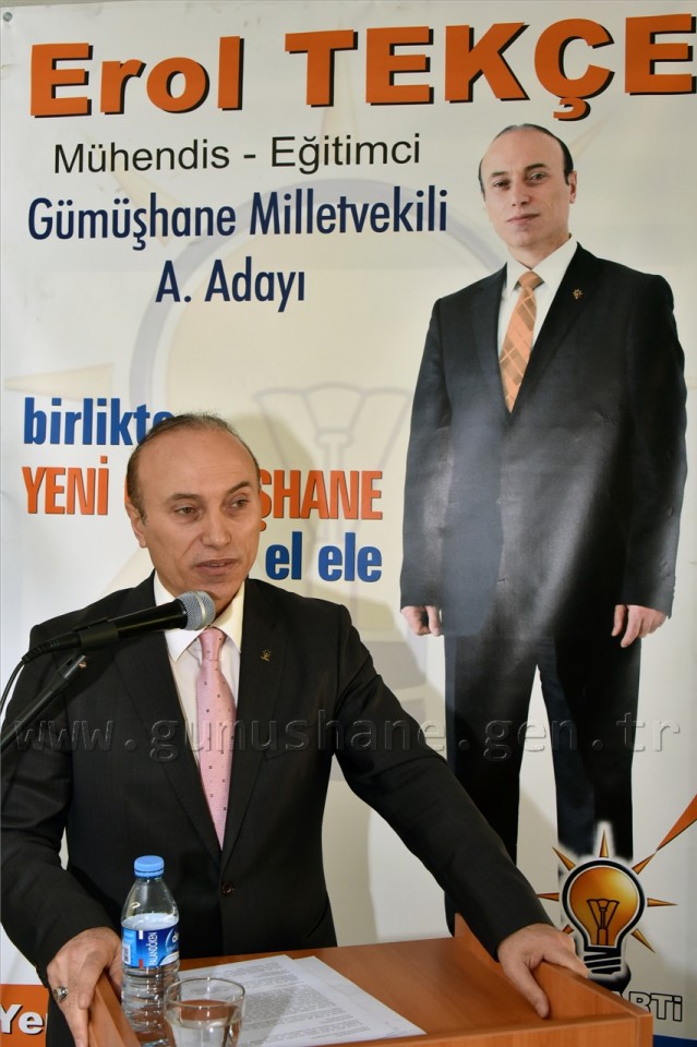 Tekçe aday adaylığını açıkladı 1