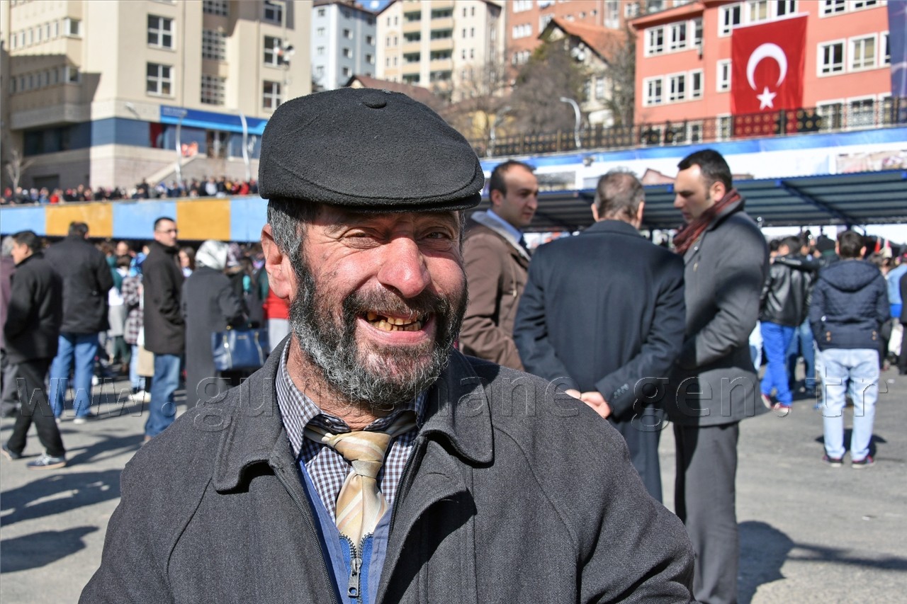 Gümüşhane'de Kurtuluş coşkusu 97 yaşında 42