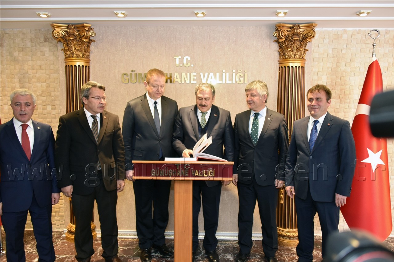 Orman ve Su İşleri Bakanı Veysel Eroğlu Gümüşhane'de 7